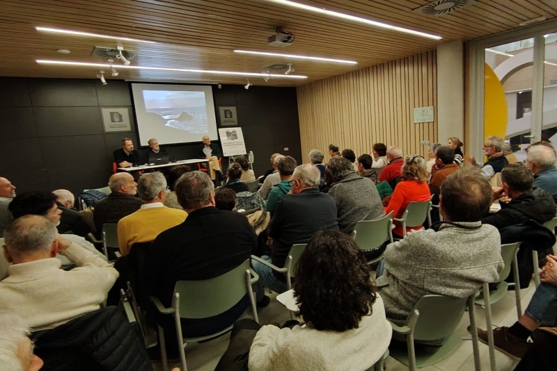 Mesa Redonda en TRES CANTOS (16-2-2026)