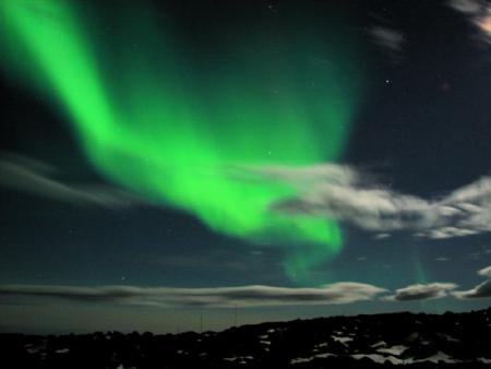 Los fantasmas danzan en los polos: La ciencia de las auroras