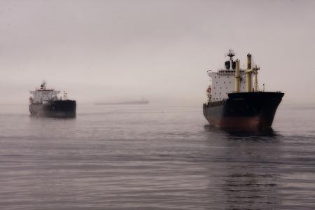 Nieblas de irradiación en el Mar de Alborán. Colapso del régimen de Levante a Poniente. Transición de estratos a nieblas