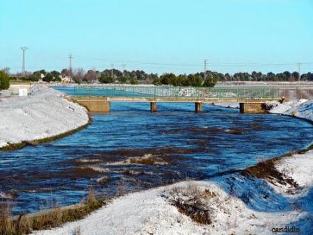 Relación entre períodos fríos y cambios de patrón de macroescala (oscilación del Atlántico Norte) en las inundaciones en el Río Guadiana