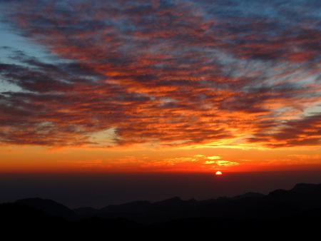De cabañuelas y aberruntos: folklore meteorológico en la tradición oral canaria