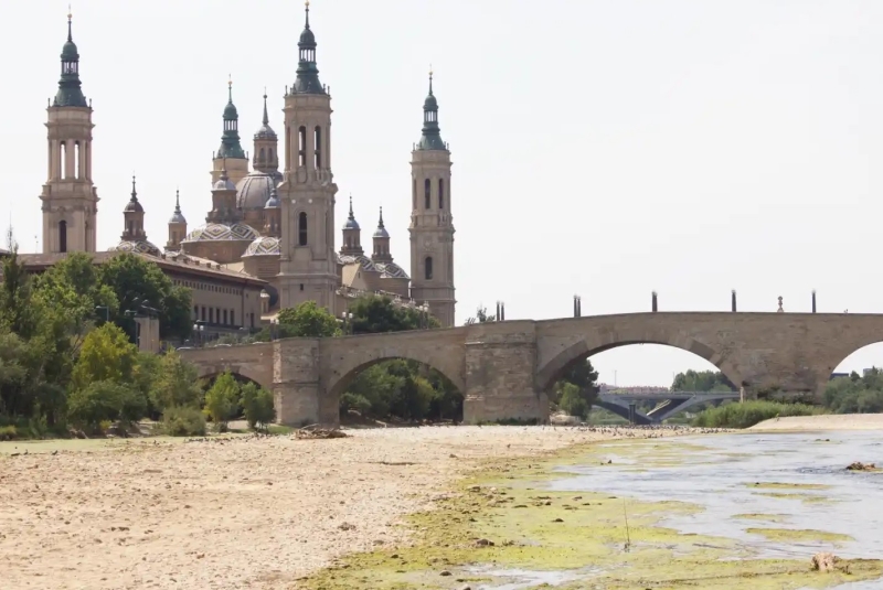 La sequía de mediados del siglo XVII en el valle del Ebro. Características climáticas e impacto social del evento