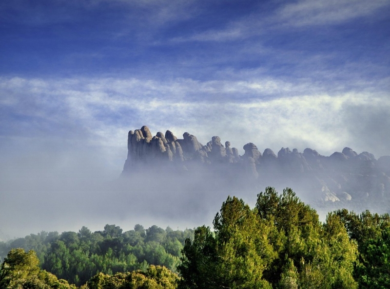 Aproximación a la climatología de la nubosidad en Cataluña